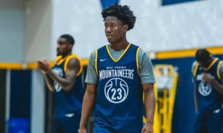 Ross Hodge takes day-to-day approach in handling expectations for WVU's Miles Sadler
